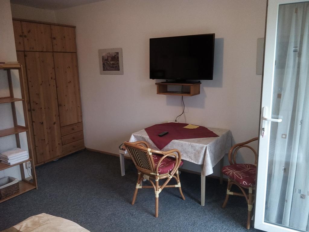 Pension Johanne Аурих Экстерьер фото